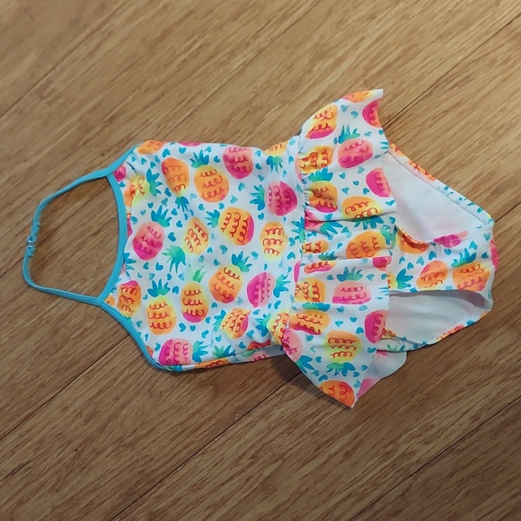 🎁 5/$25 pineapple one piece swimsuit, one piece, size 4, with ruffle and halter - Picture 3 of 7